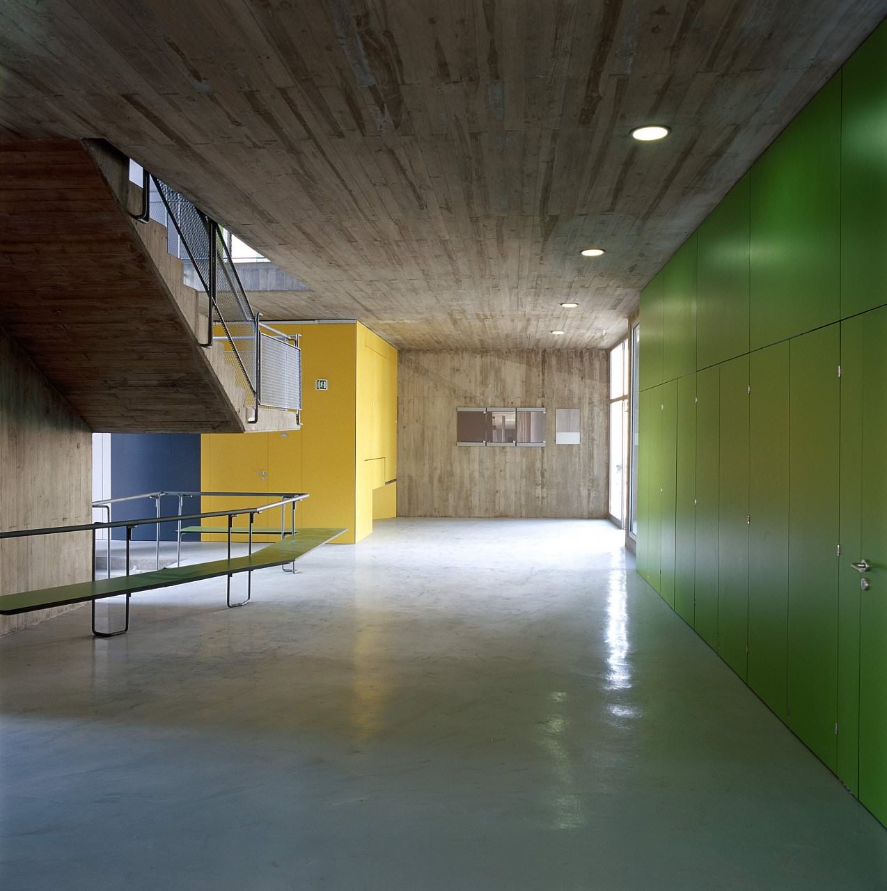 Instituto Marina Cebrián, fotografía de arquitectura 8 realizada por Joaquín Ponce de León
