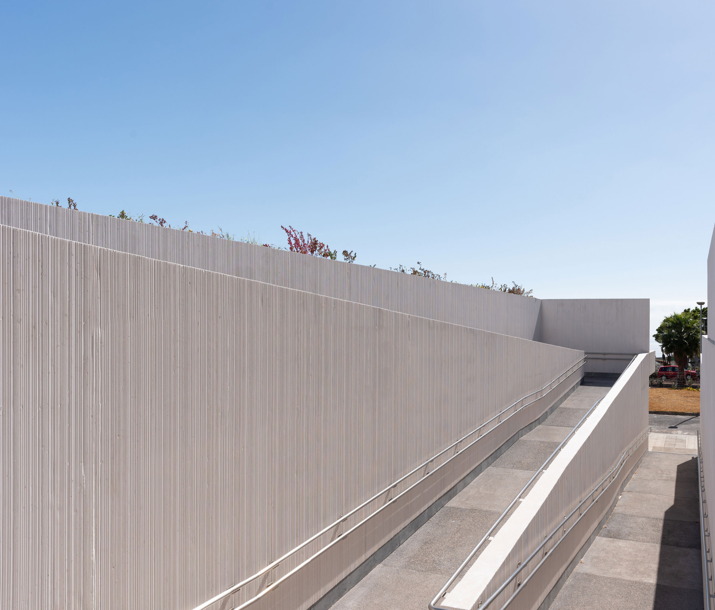 Fotografía del proyecto Edificio CIBICAN realizada por Joaquín Ponce de León