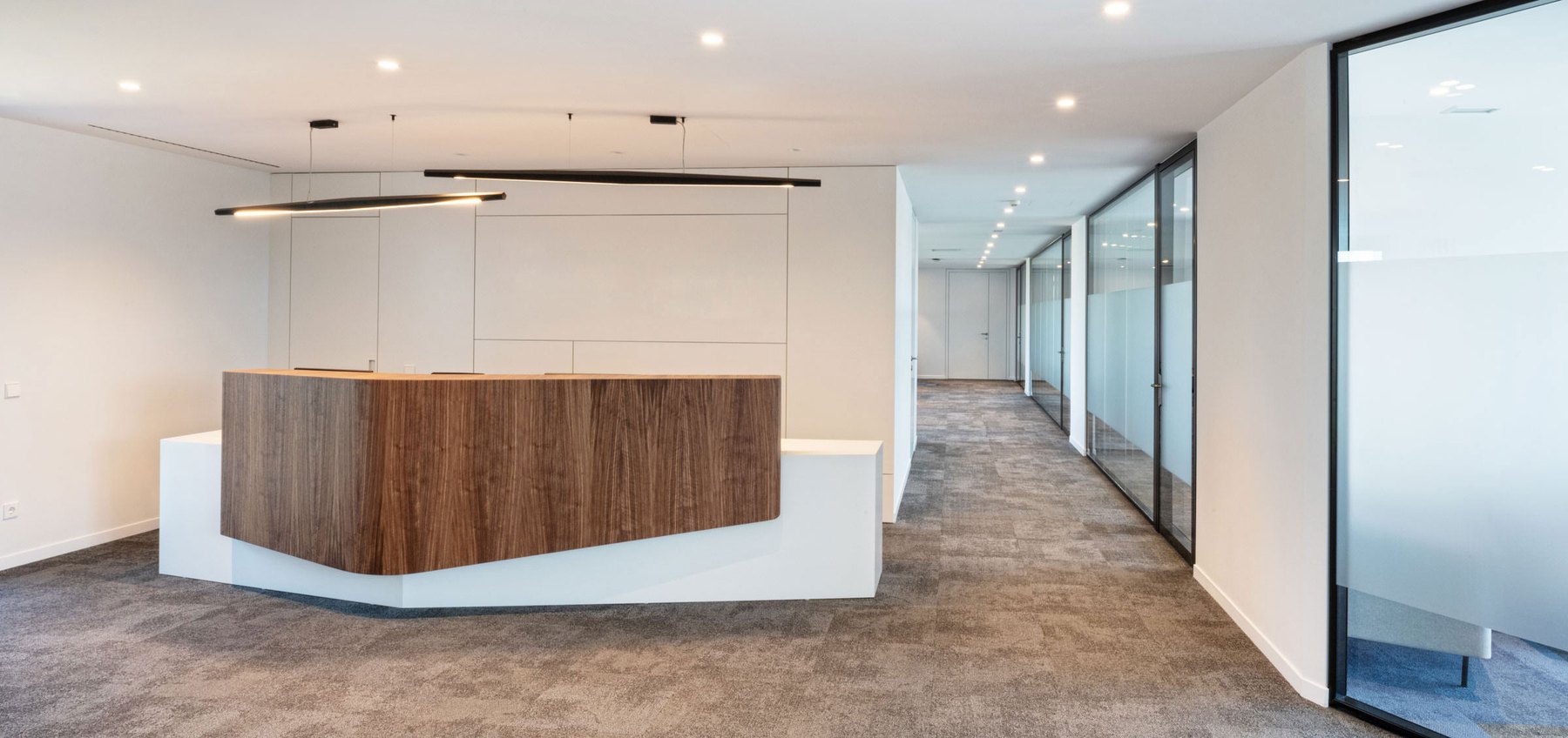 Fotografía del proyecto Edificio Central DISA realizada por Joaquín Ponce de León